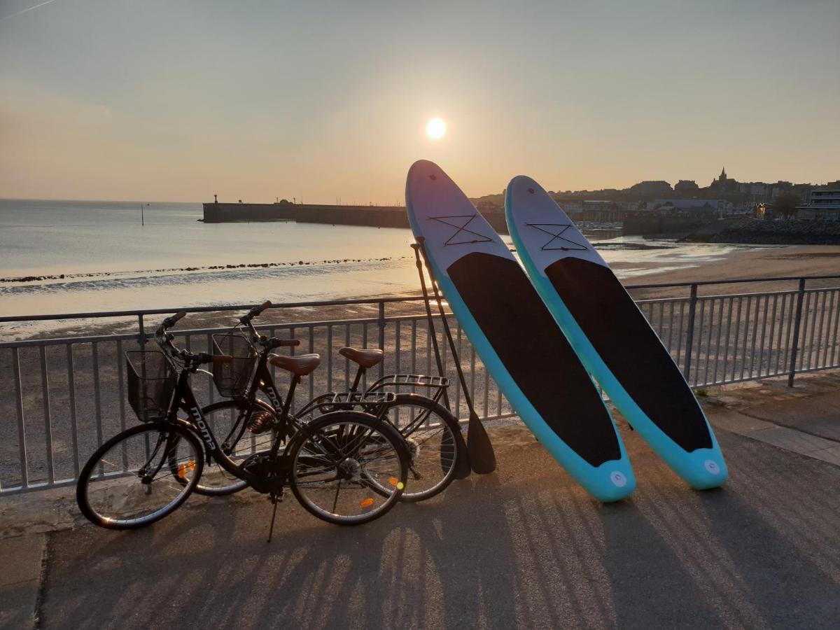 Un Balcon Sur La Mer, Acces Direct A La Plage 그랑빌 외부 사진