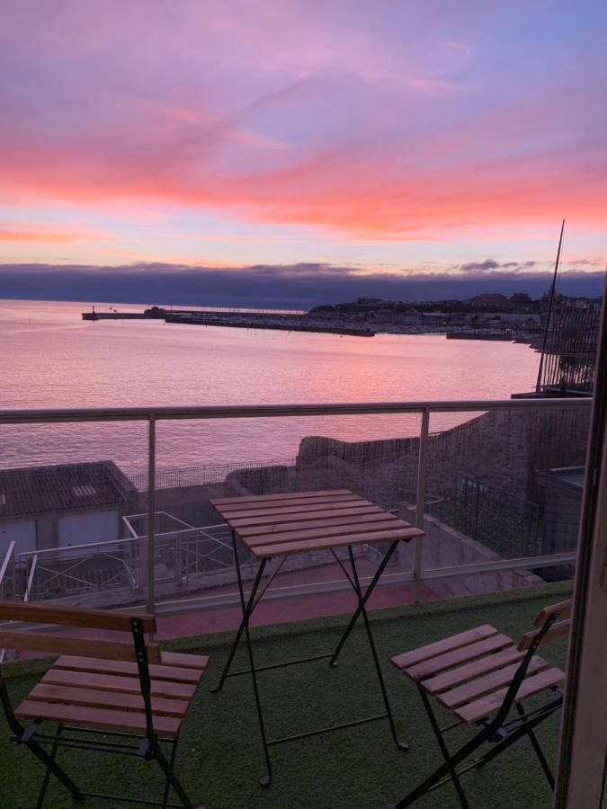 Un Balcon Sur La Mer, Acces Direct A La Plage 그랑빌 외부 사진